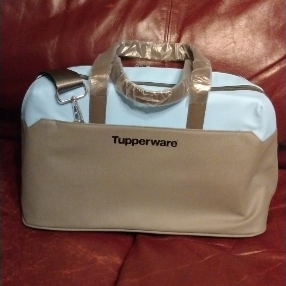 Tupperware Logo Small Travel Bag w/ Handles & Shoulder 9"H x 16"x 7.5" Blue Gray